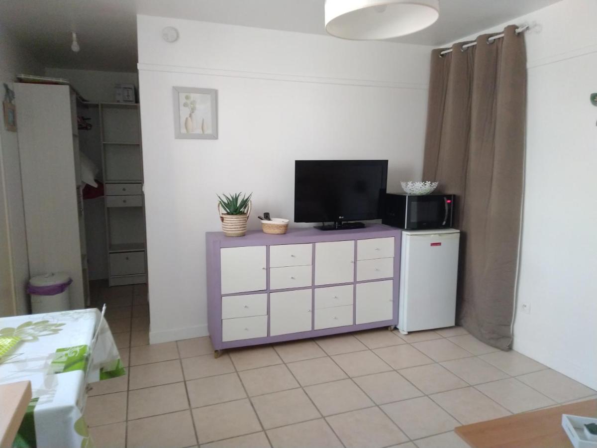 Studio Neuf Climatise Proche D'Agde Bessan Dış mekan fotoğraf